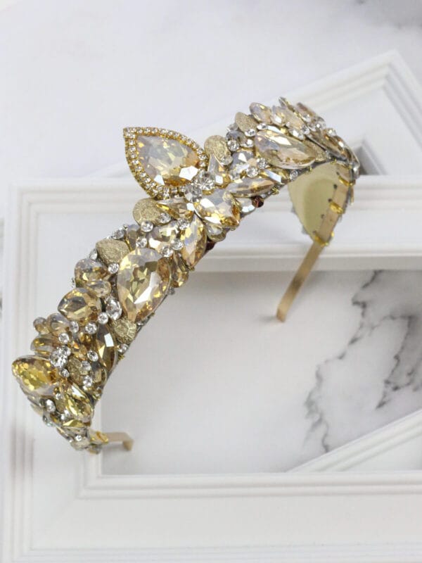 Crown Wedding 14