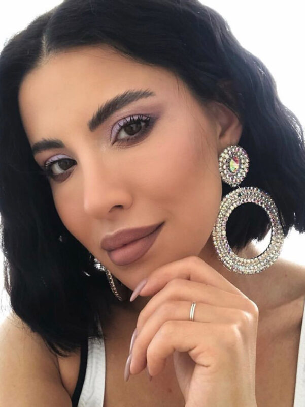 Limited Earrings 528a