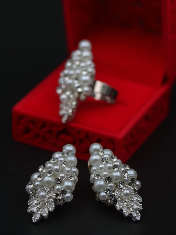 set s1058 2