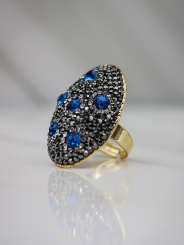 ring r0086